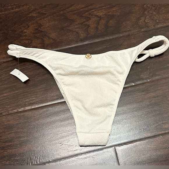 Vix Swimwear Embellished Bikini Set - Picture 6 of 9